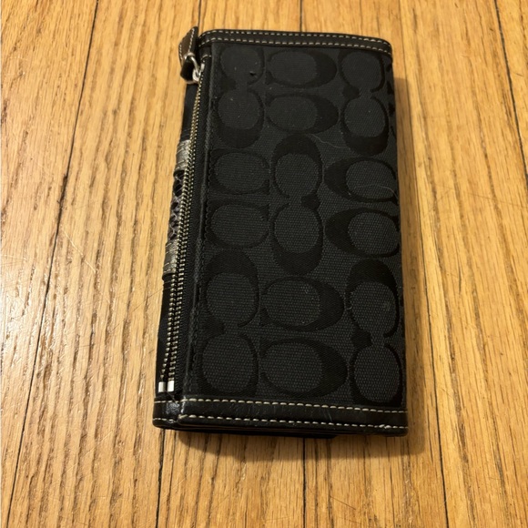 Coach black snakeskin leather accent wallet - Picture 7 of 13